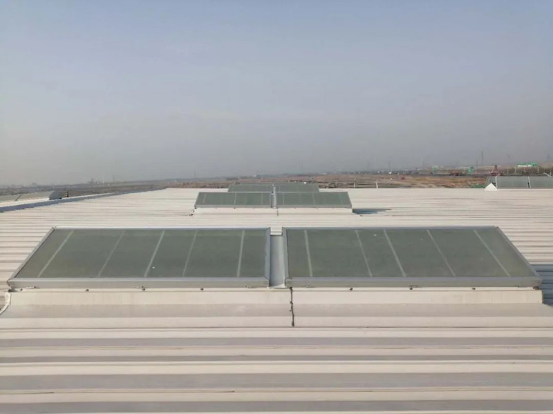 
三角型电动排烟天窗
